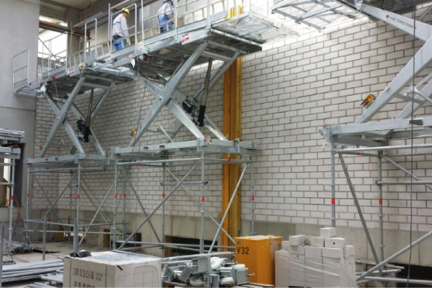 Plateforme élévatrice à vérin Muraumat